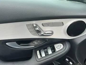 GLC 300 e Coupe