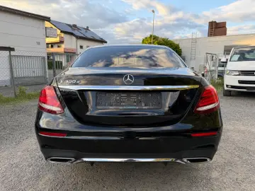 E 300 d Lim. 9G-Tronic AMG Line/Alcantara/Kamera