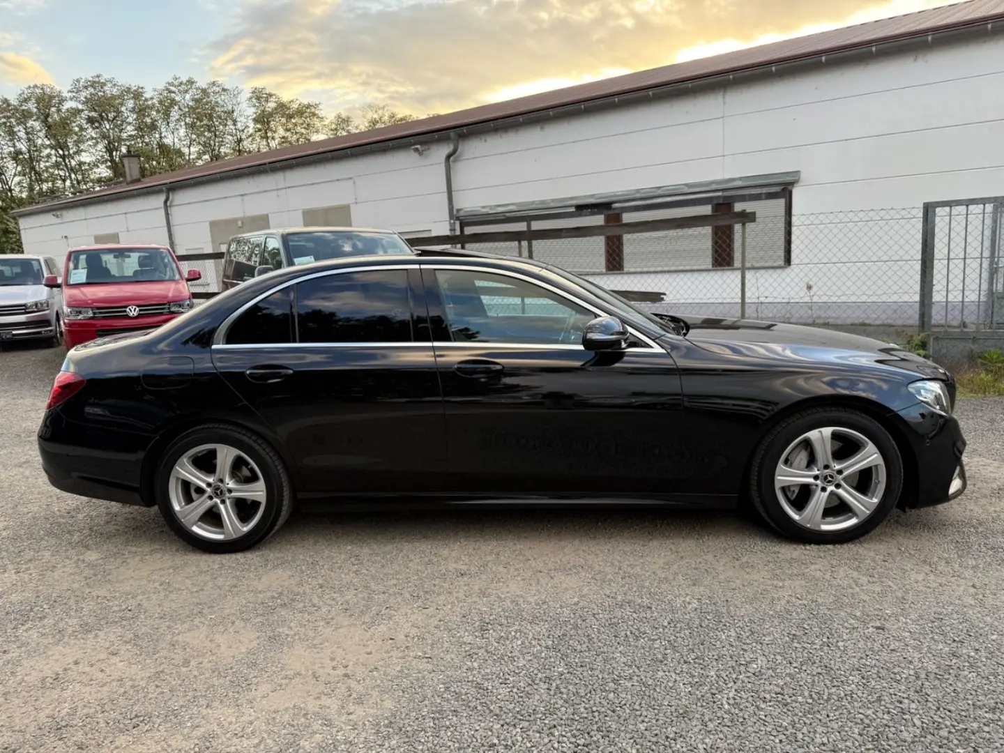E 300 d Lim. 9G-Tronic AMG Line/Alcantara/Kamera