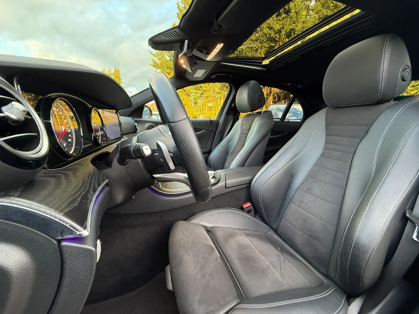 E 300 d Lim. 9G-Tronic AMG Line/Alcantara/Kamera
