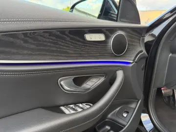 E 300 d Lim. 9G-Tronic AMG Line/Alcantara/Kamera