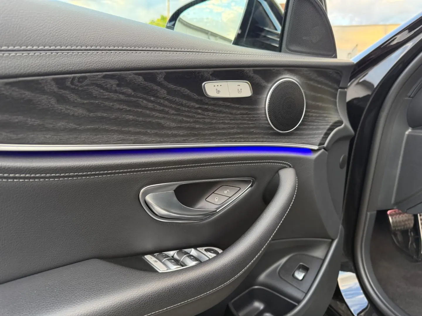 E 300 d Lim. 9G-Tronic AMG Line/Alcantara/Kamera