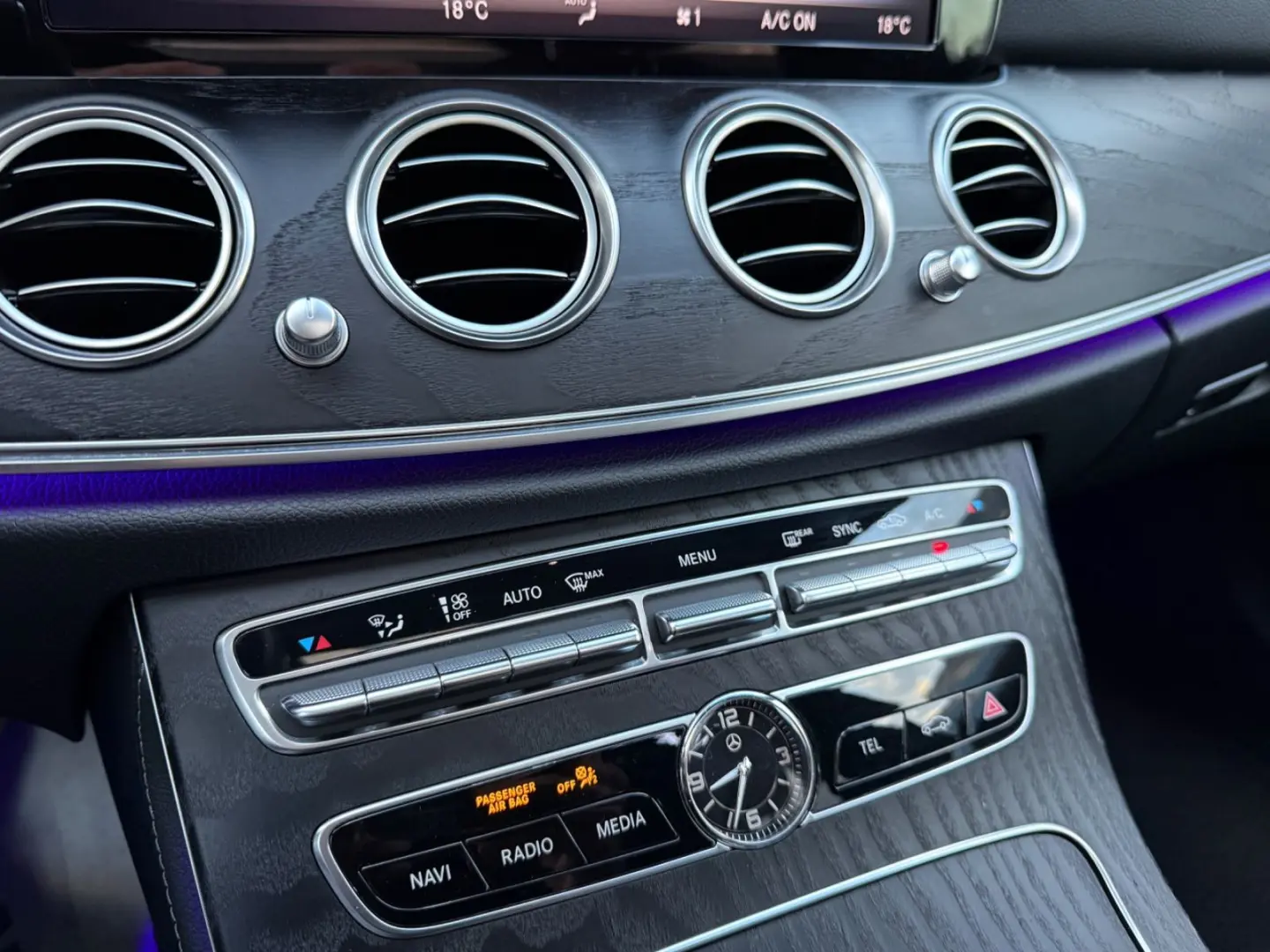 E 300 d Lim. 9G-Tronic AMG Line/Alcantara/Kamera