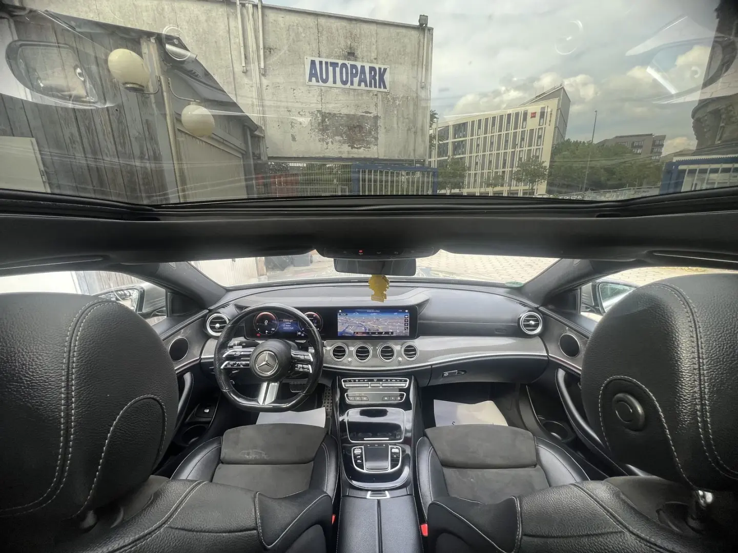 E 300de AMG Avantgarde Limousine*Vollaussattung*