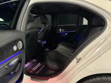 E 350 d Lim. AMG-Paket/Panorama+360°