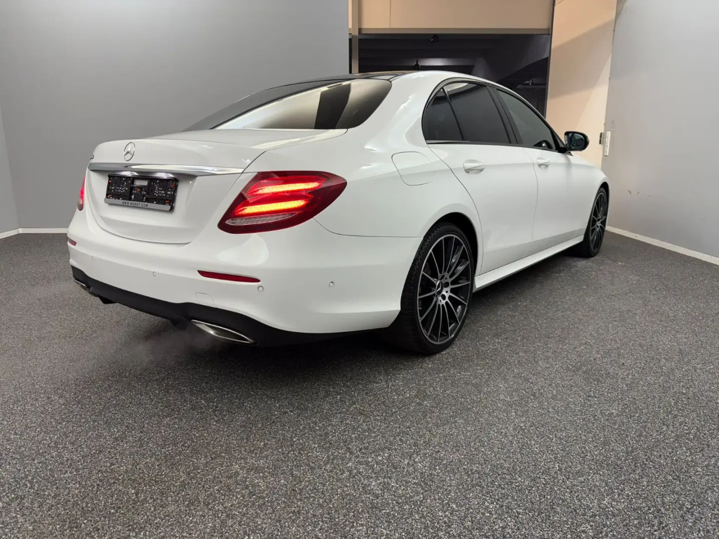 E 350 AMG LINE NIGHT*PANO*WIDE*BURM*MEMO*360