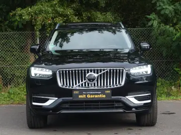 XC90 T8 Pilot/Pano/360°/TWA/H&K/Massage