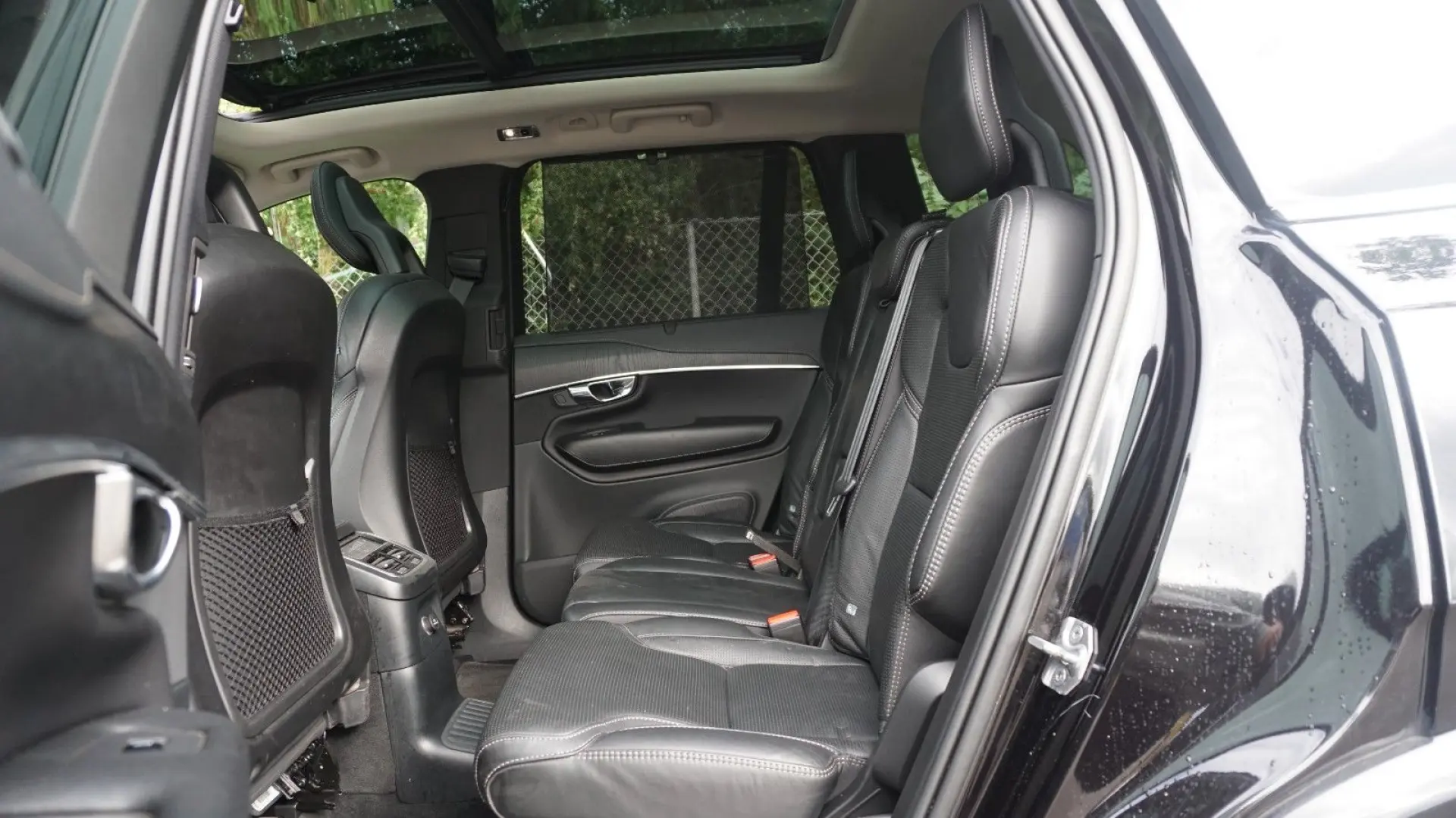 XC90 T8 Pilot/Pano/360°/TWA/H&K/Massage