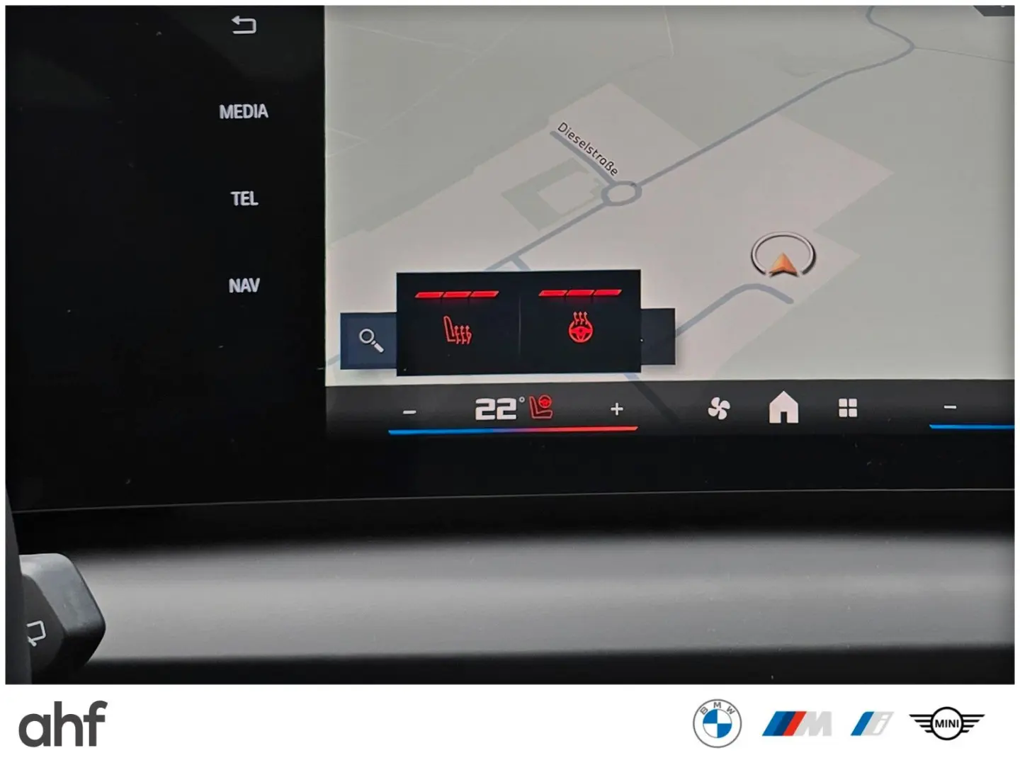BMW M135 xDrive PANO ACC HUD H&K  360° MEMORY