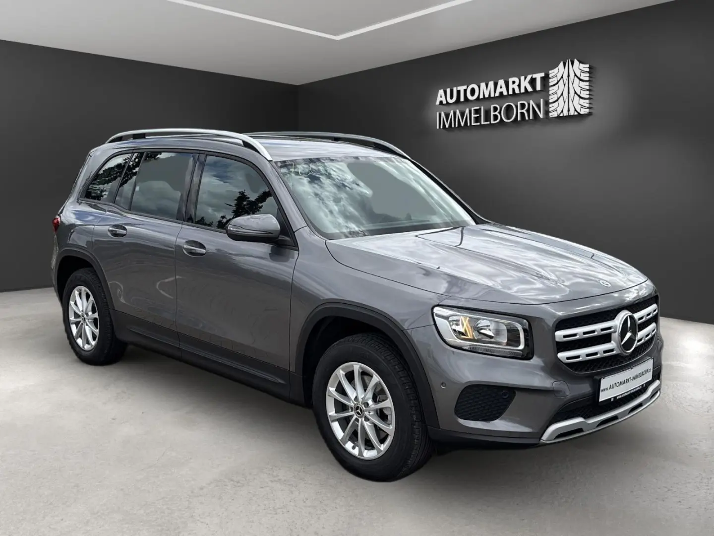 Mercedes Benz GLB 200 LED*Navi*DAB*Leder*DigTacho