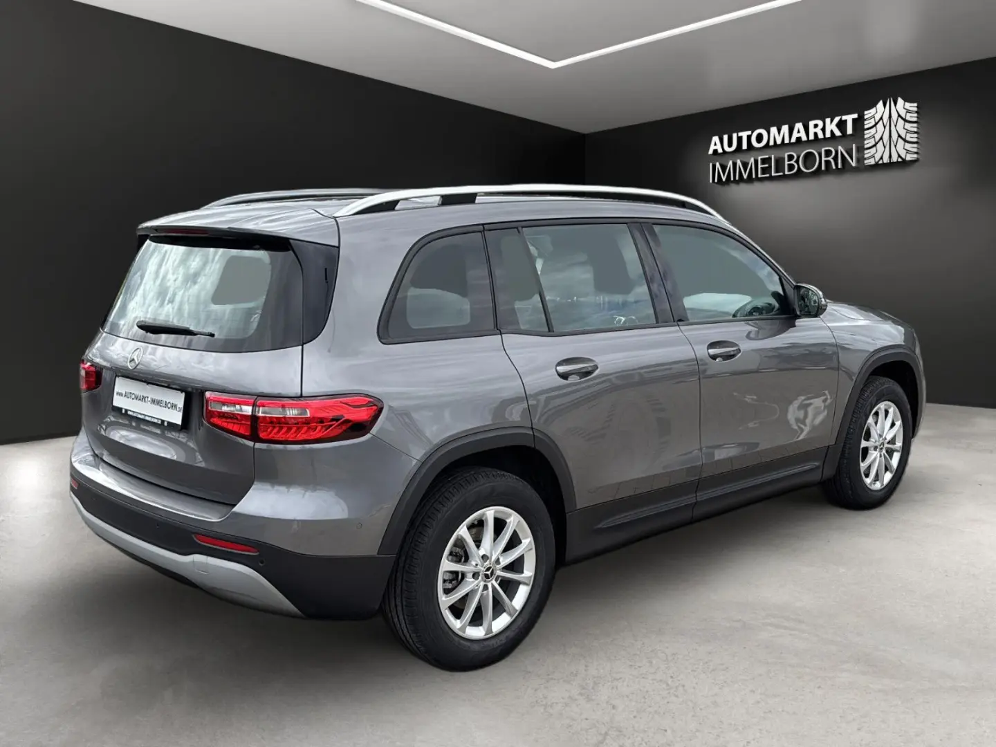 Mercedes Benz GLB 200 LED*Navi*DAB*Leder*DigTacho