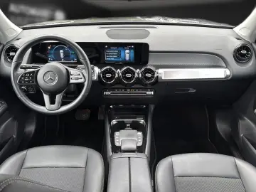 Mercedes Benz GLB 200 LED*Navi*DAB*Leder*DigTacho