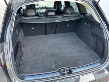Mercedes Benz GLC 200 4M Avantgarde/9G/LED/Navigation/