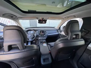 XC 90  B5 D AWD**LEDER+7-SITZER+PANORAMA**