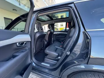 XC 90  B5 D AWD**LEDER+7-SITZER+PANORAMA**