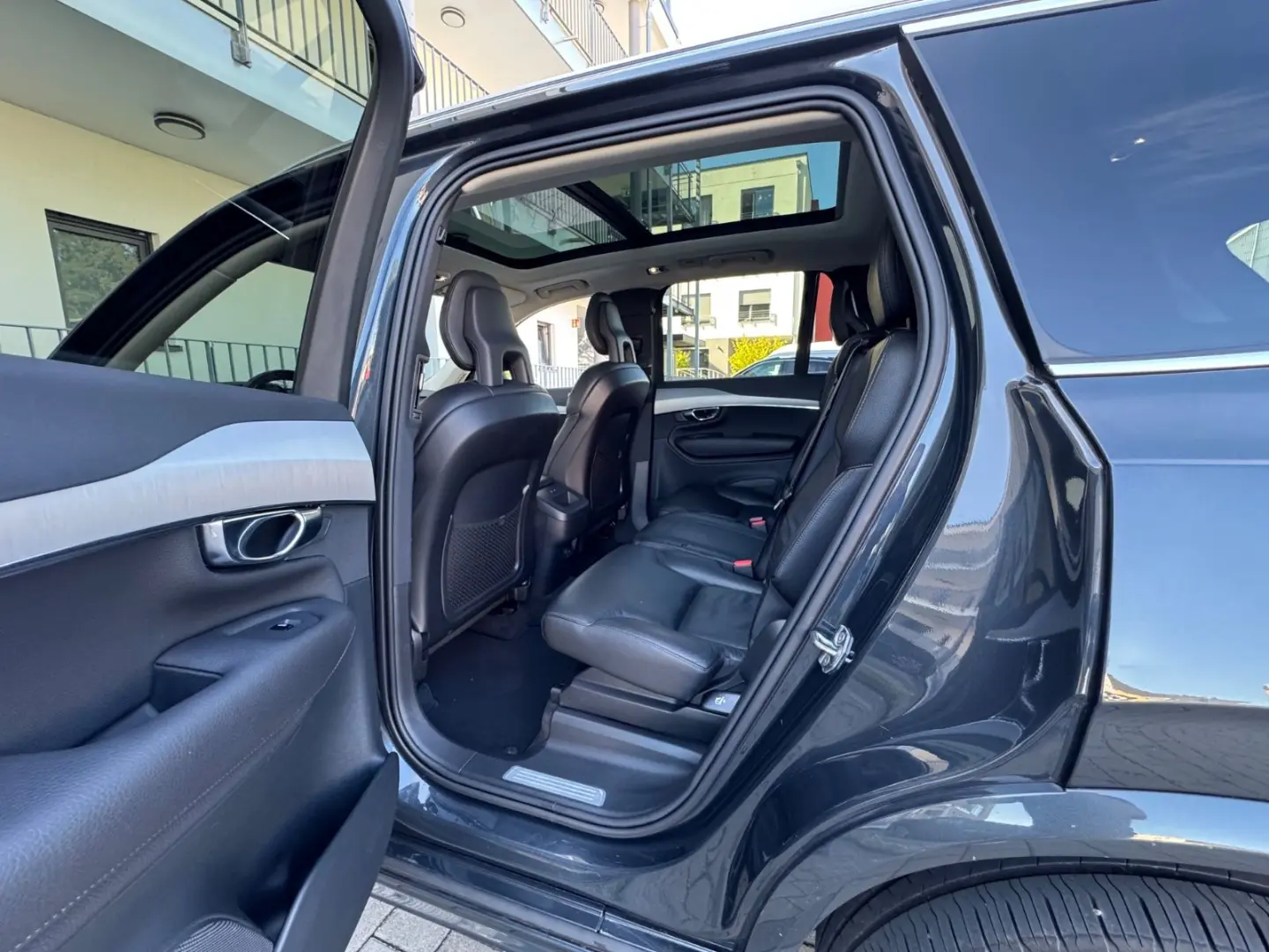 XC 90  B5 D AWD**LEDER+7-SITZER+PANORAMA**