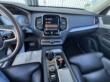 XC 90  B5 D AWD**LEDER+7-SITZER+PANORAMA**