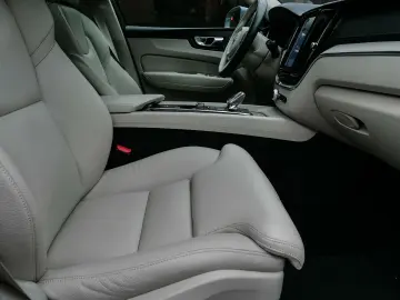 XC60 Inscription AWD B4 Diesel EU6d StandHZG El.