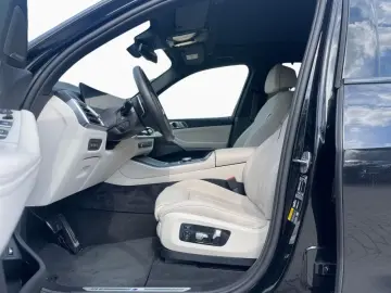 X5 xDrive 50e M-Sport-Pro Pano AHK H/K DA/PA-Pro