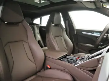 Urus 4.0 V8 Autom.