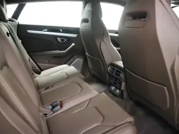 Urus 4.0 V8 Autom.