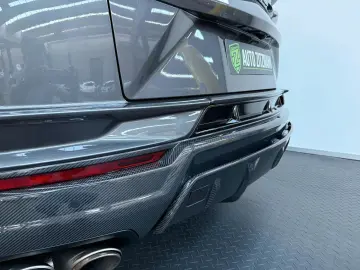 Urus Performante/CARBON BONNET+ROOF/B&O/ADAS/AKR