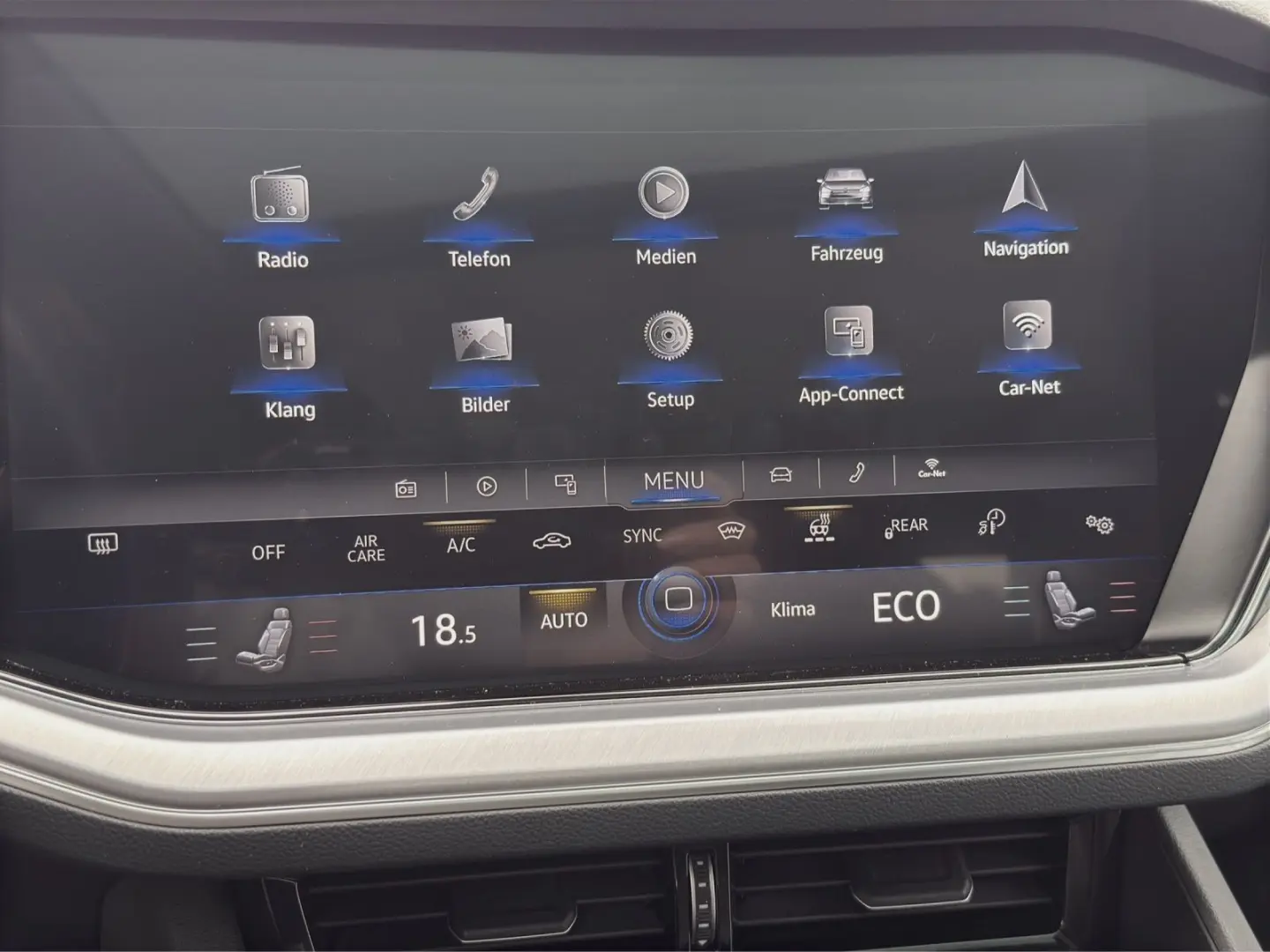 Touareg 3.0 TSI eHybrid ELEGANCE ERGO-COMF PANO