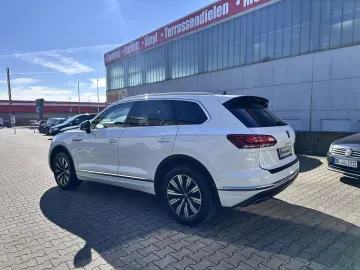 Touareg eHybrid Atmosphere Panorama/AHK