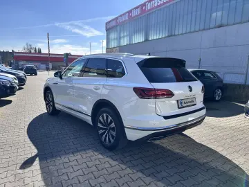 Touareg eHybrid Atmosphere Panorama/AHK