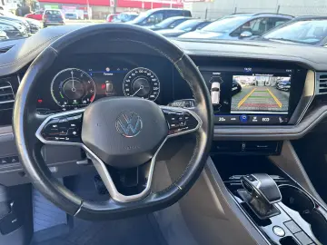 Touareg eHybrid Atmosphere Panorama/AHK