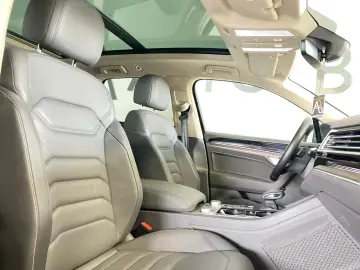 Touareg 4M ATMOSPHERE*PANO*ViCo*CAM*LUFT*AHK*LED
