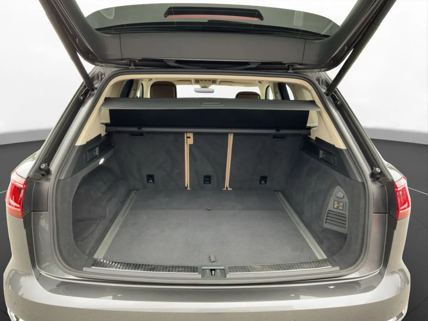 Touareg V6 3.0 TDI 4MOTION Atmosphere | AHK |