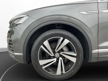 Touareg V6 3.0 TDI 4MOTION Atmosphere | AHK |