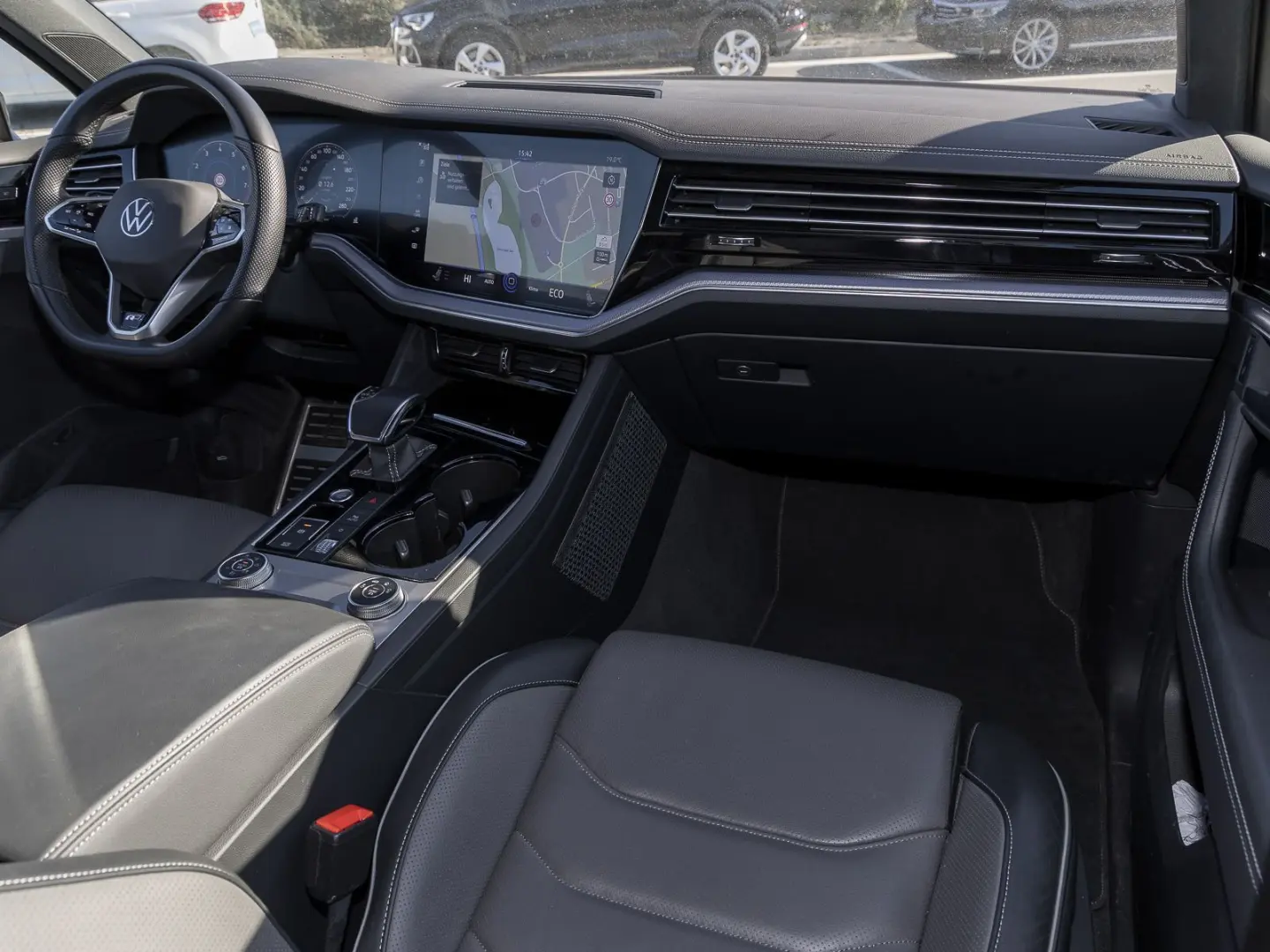 Touareg 3.0 TSI R-LINE BLACK STYLE LM22 MATRIX