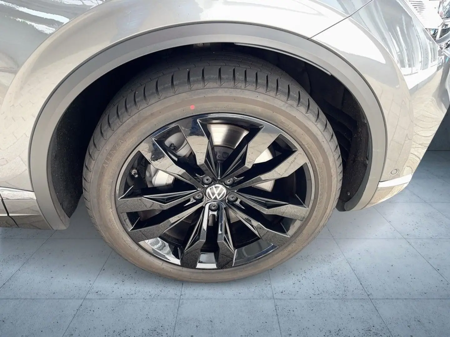 Touareg 3.0 TSI eHybrid 4Motion Elegance AHK Pan