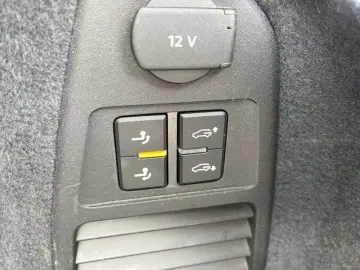 Touareg 3.0 TSI eHybrid 4Motion Elegance AHK Pan