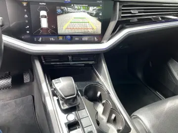 Touareg 3.0 TSI eHybrid 4Motion Elegance AHK Pan