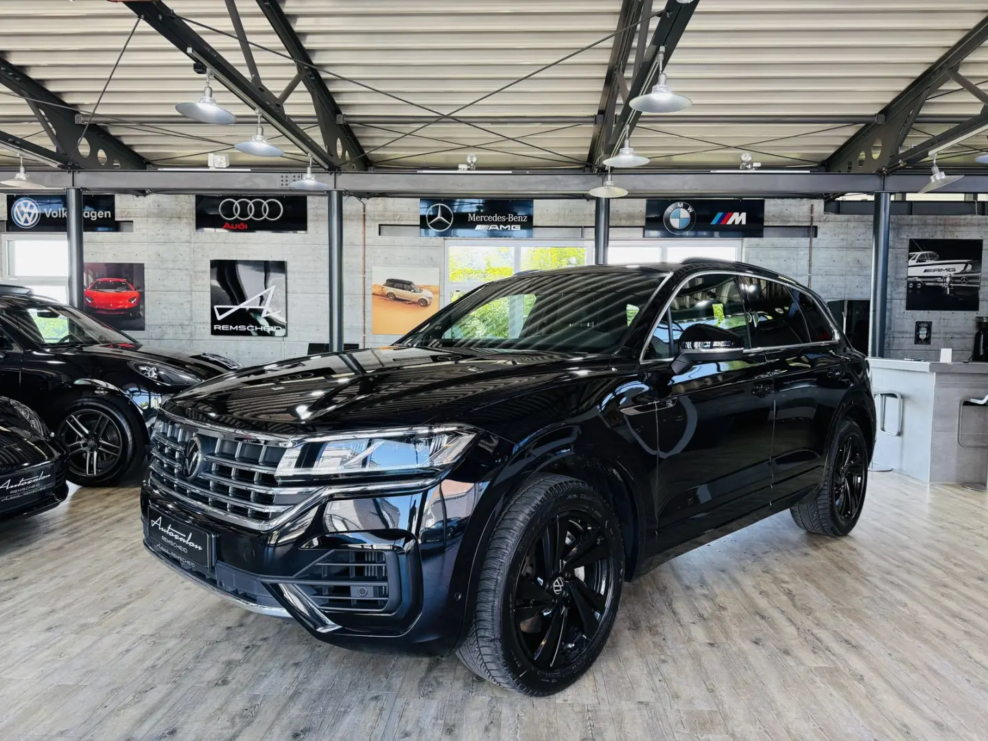 Touareg R-Line 4Motion*AHK*LED*DYNAUDIO*HUD*