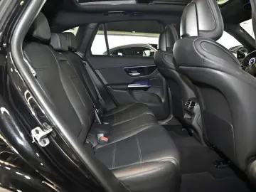 GLC 300 d 4M AMG Sport Advanced Plus AHK LED Pan