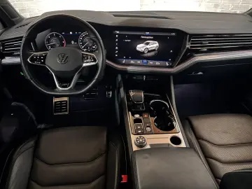 Touareg 3.0 TDI R-Line 4Motion  /LED/CAM/AHK/ACC