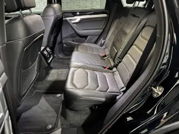Touareg 3.0 TDI R-Line 4Motion  /LED/CAM/AHK/ACC