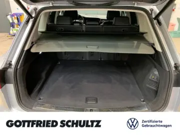 Touareg R-LINE TDI DSG V6 BLACK-STYLE AHK APP NA