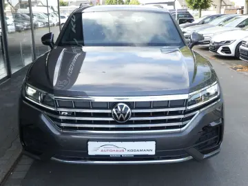 Touareg R-Line 4Motion*ACC*Virtual*Dynaudio*AHK