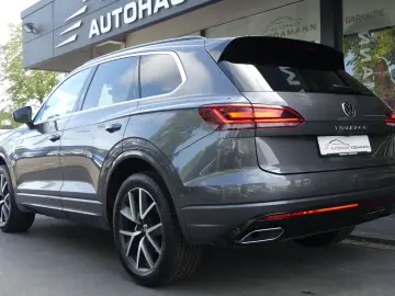 Touareg R-Line 4Motion*ACC*Virtual*Dynaudio*AHK