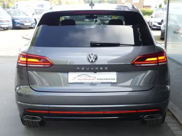 Touareg R-Line 4Motion*ACC*Virtual*Dynaudio*AHK