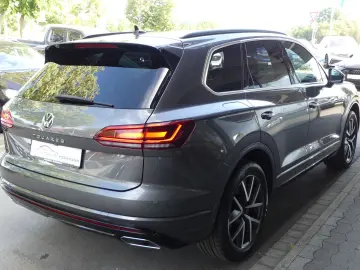 Touareg R-Line 4Motion*ACC*Virtual*Dynaudio*AHK