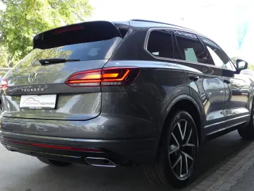 Touareg R-Line 4Motion*ACC*Virtual*Dynaudio*AHK