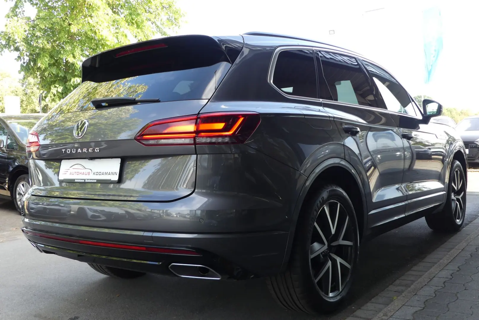 Touareg R-Line 4Motion*ACC*Virtual*Dynaudio*AHK