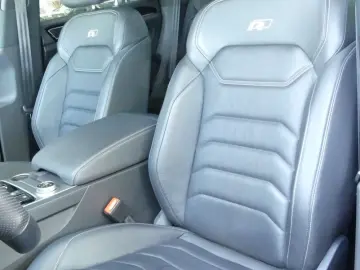 Touareg R-Line 4Motion*ACC*Virtual*Dynaudio*AHK
