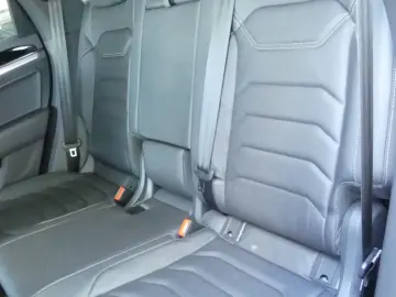 Touareg R-Line 4Motion*ACC*Virtual*Dynaudio*AHK